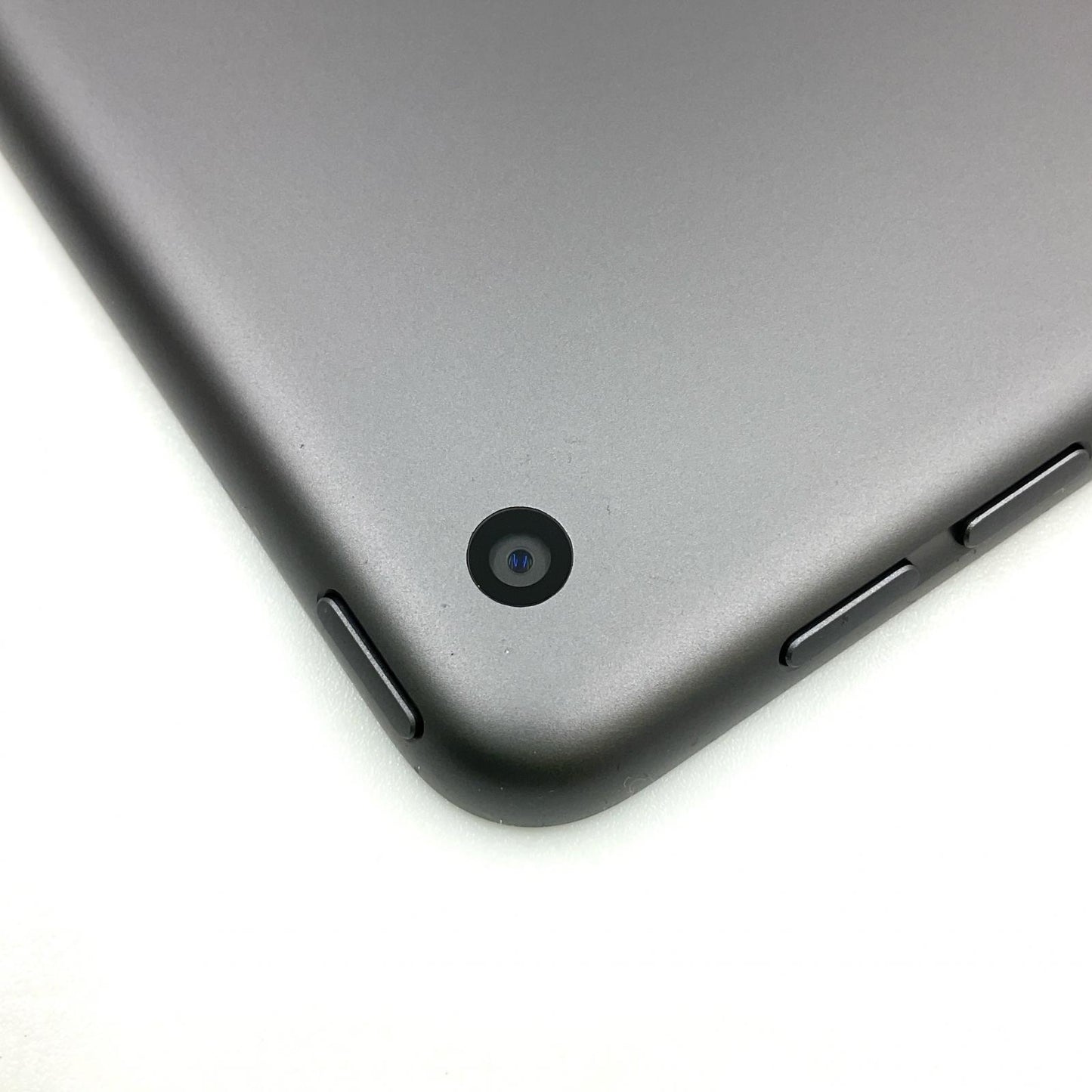 【全額返金保証】【最速発送】Apple iPad iPad 10.2インチ 第9世代 64GB スペースグレイ Wi-Fi 動作確認済