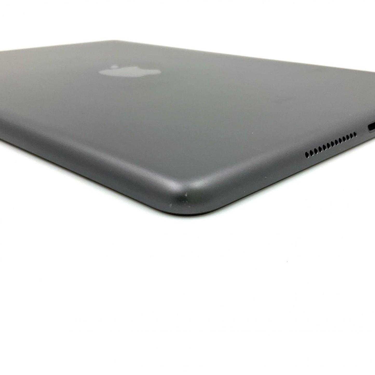 【全額返金保証】【最速発送】Apple iPad iPad 10.2インチ 第9世代 64GB スペースグレイ Wi-Fi 動作確認済