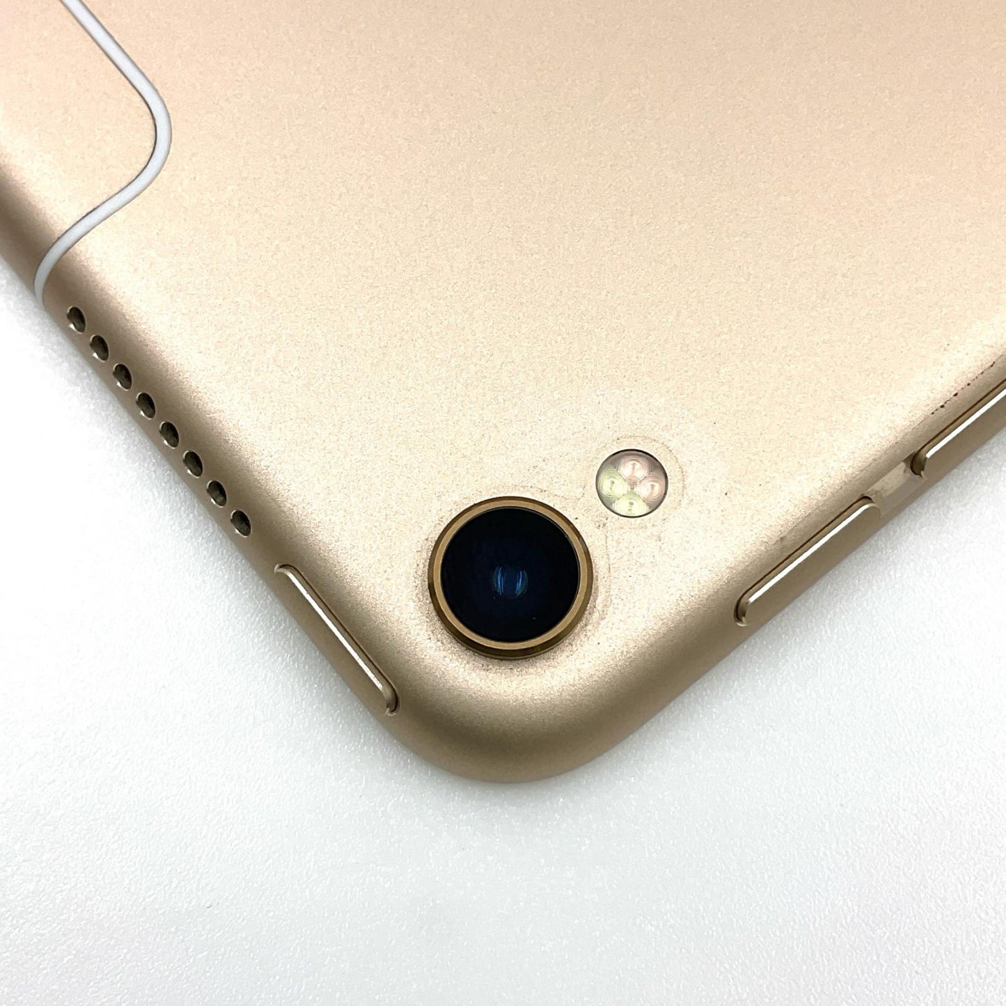 【全額返金保証】【最速発送】Apple iPad Pro 10.5インチ 第2世代 256GB ゴールド WiFi+Cellular docomo 白ロム 動作確認済