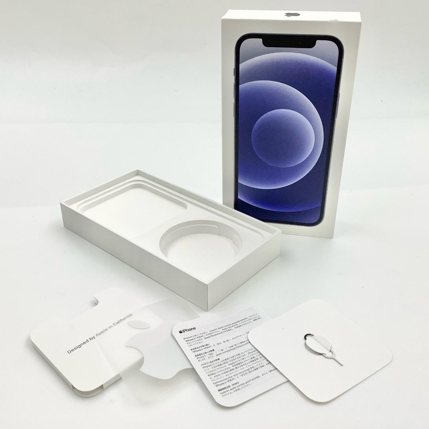 【全額返金保証】【最速発送】Apple iPhone iPhone 12 64GB ブラック docomo 白ロム 動作確認済 73%