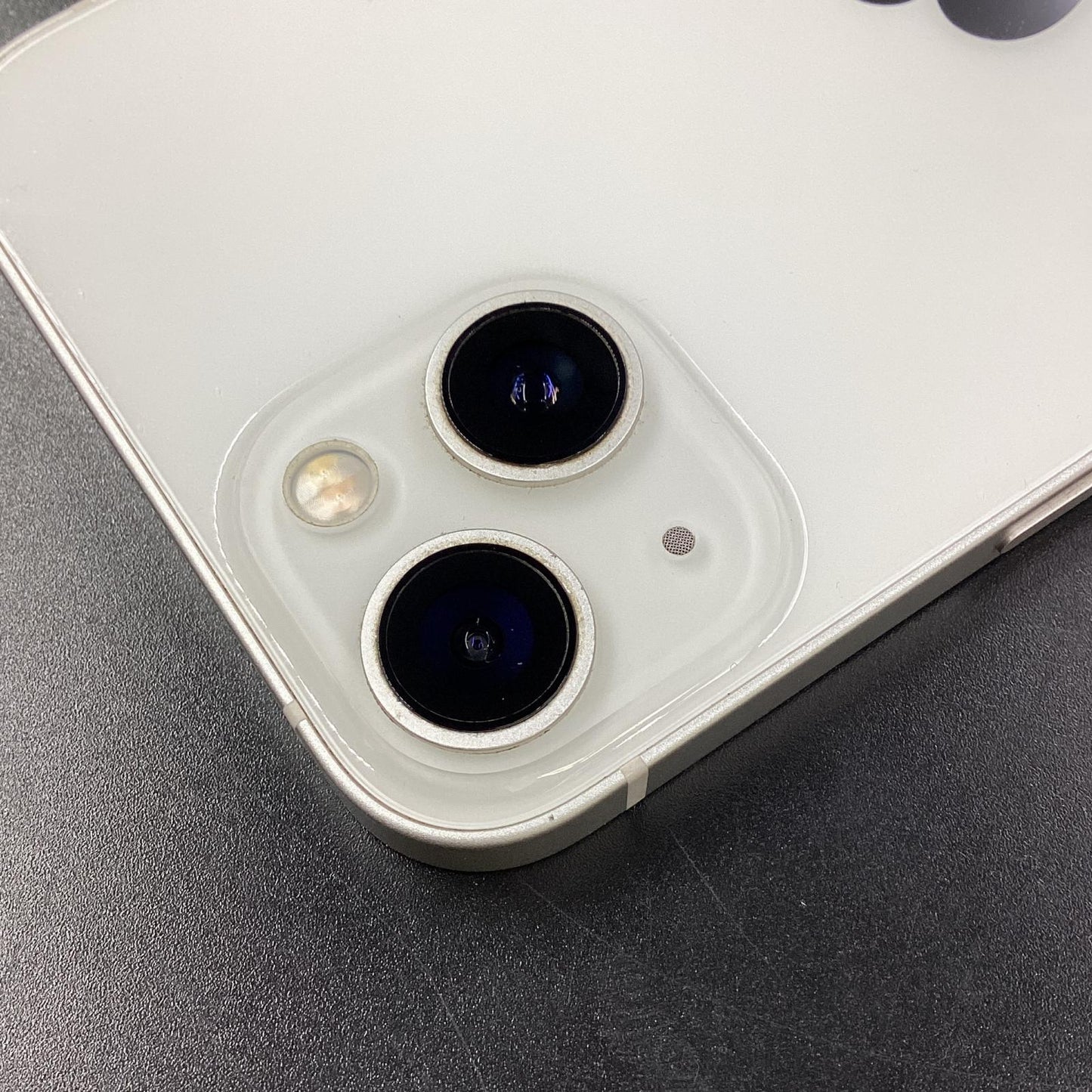 【全額返金保証】【最速発送】Apple iPhone iPhone 13 256GB スターライト Softbank 動作確認済 83%