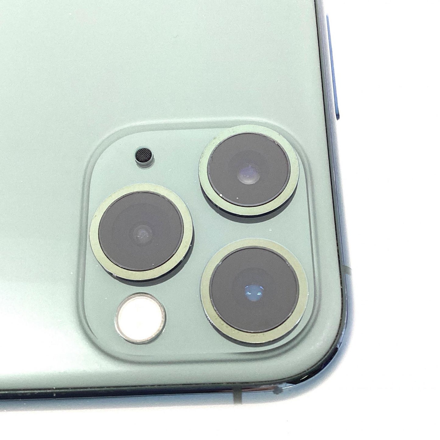 【全額返金保証】【最速発送】Apple iPhone iPhone 11 Pro 256GB ミッドナイトグリーン Softbank 白ロム 動作確認済 66%