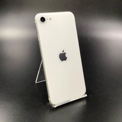 【全額返金保証】【最速発送】Apple iPhone iPhone SE（第2世代） 64GB ホワイト au 白ロム 動作確認済 75%