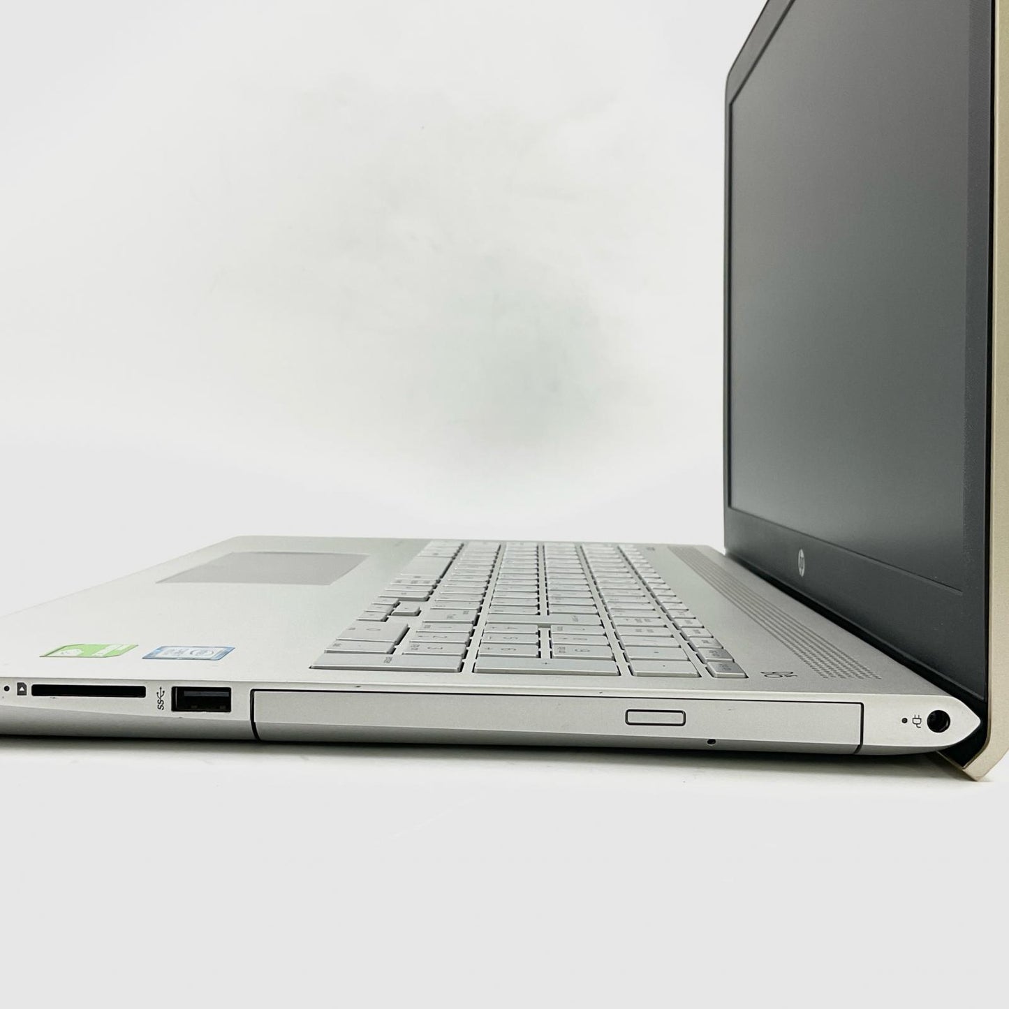 【最速発送】HP Pavilion 15-cc144TX 3EJ36PA#ABJ Intel Core i7-8550U 1.8GHz 16GB HDD 1TB M.2 SSD 128GB NVIDIA GeForce MX130 100%【難有】