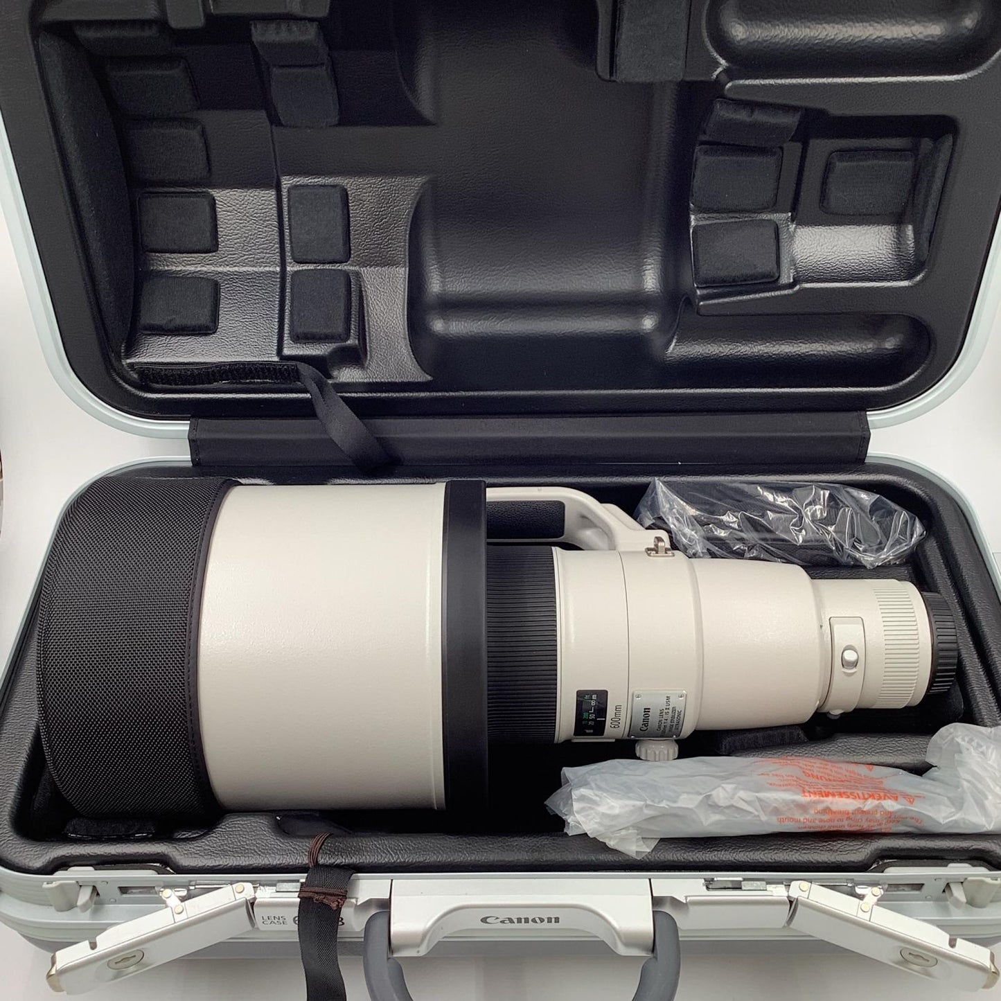 【全額返金保証】【最速発送】Canon EF600mm F4L IS II USM 美品 動作確認済
