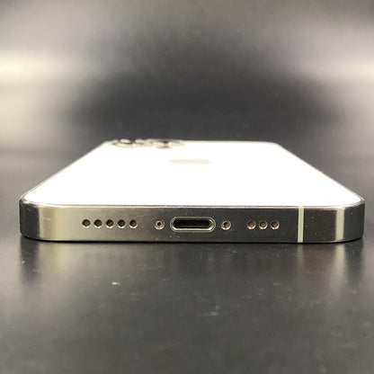【全額返金保証】【最速発送】Apple iPhone iPhone 12 Pro 256GB シルバー docomo 白ロム 動作確認済 74%