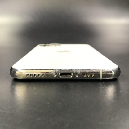 【全額返金保証】【最速発送】Apple iPhone iPhone 11 Pro 64GB シルバー Softbank 白ロム 動作確認済 74%
