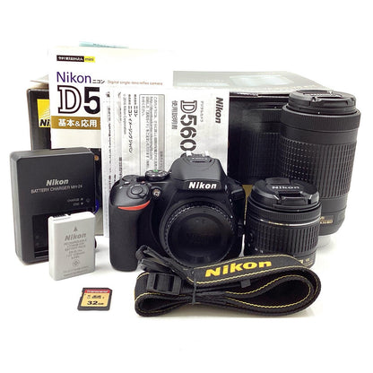 【全額返金保証】【最速発送】Nikon デジタル一眼 D5600 ダブルズームキット ブラック 美品 動作確認済
