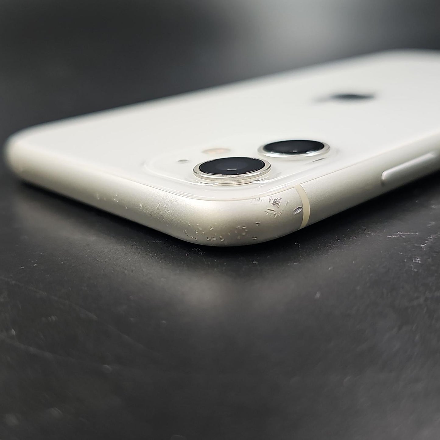 【全額返金保証】【最速発送】Apple iPhone iPhone 11 256GB ホワイト SIMフリー 動作確認済 73%
