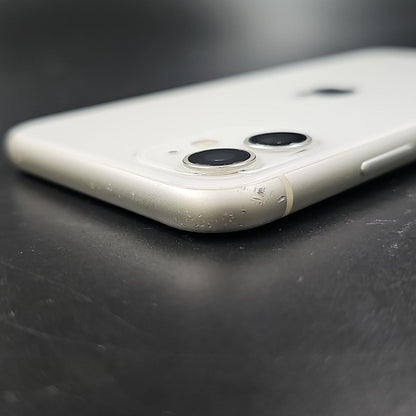 【全額返金保証】【最速発送】Apple iPhone iPhone 11 256GB ホワイト SIMフリー 動作確認済 73%