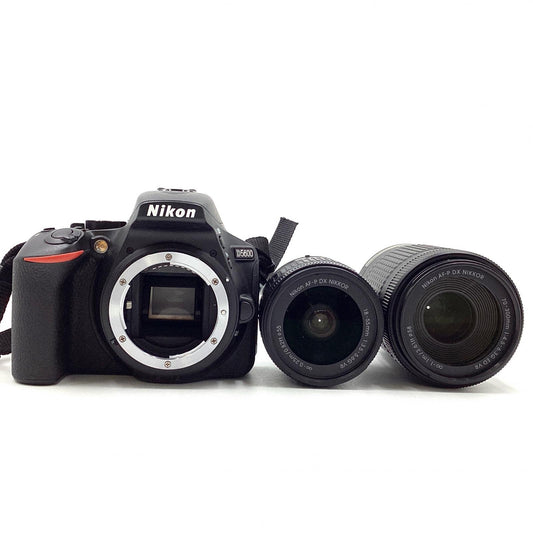 【全額返金保証】【最速発送】Nikon デジタル一眼 D5600 ダブルズームキット ブラック 美品 動作確認済