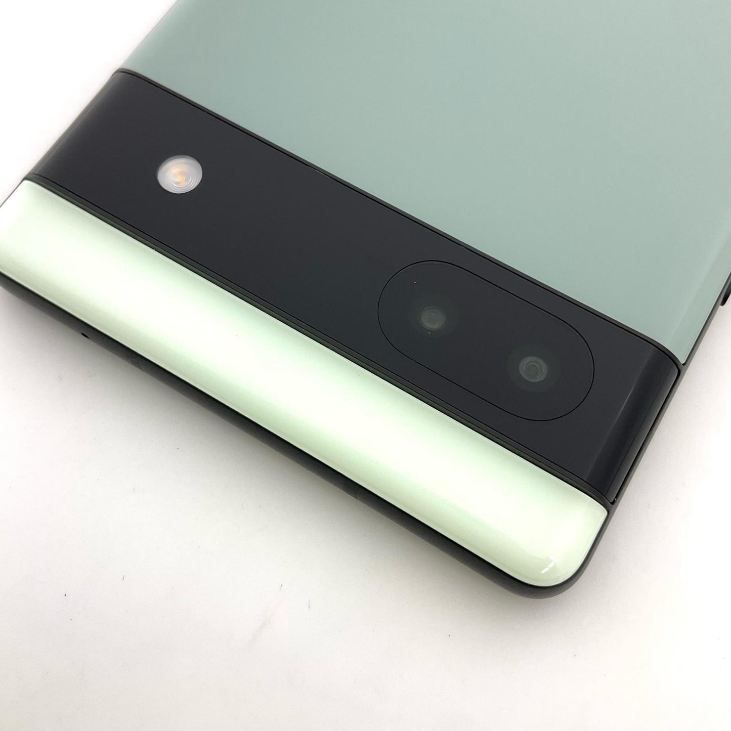 【全額返金保証】【最速発送】Google Pixel 6a 128GB Sage au GB17L 白ロム 美品 動作確認済
