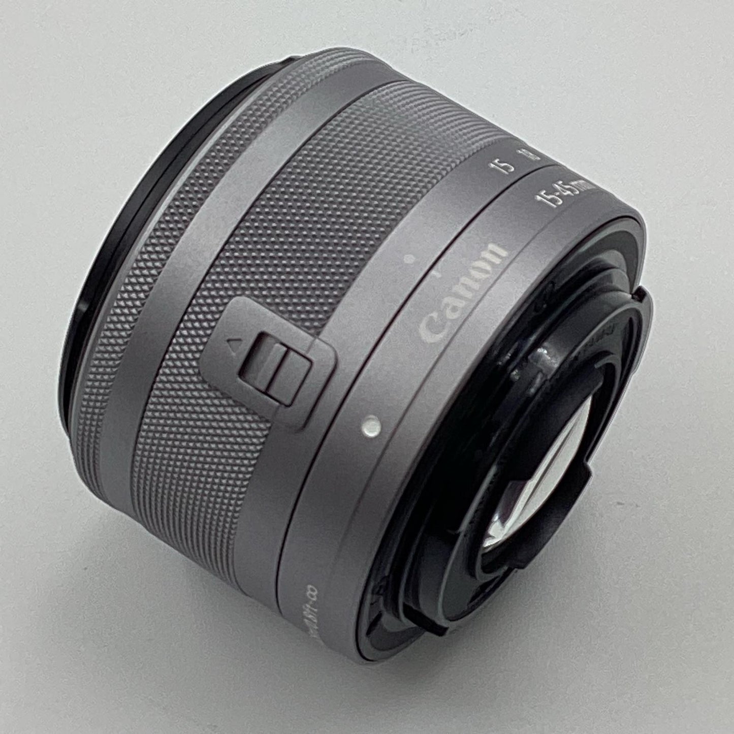 【全額返金保証】【最速発送】Canon EF-M15-45mm F3.5-6.3 IS STM[シルバー] 美品 動作確認済