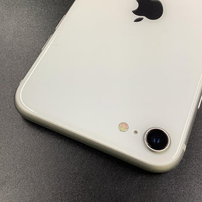 【全額返金保証】【最速発送】Apple iPhone iPhone SE（第2世代） 64GB ホワイト Softbank 白ロム 動作確認済 76%
