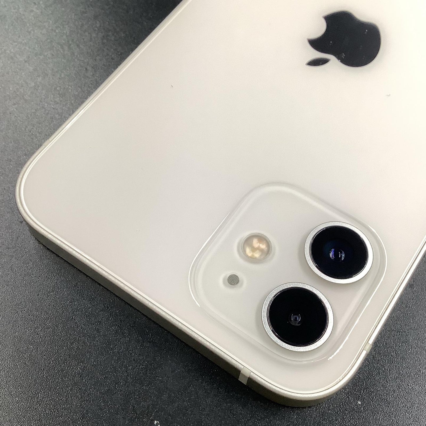 【全額返金保証】【最速発送】Apple iPhone iPhone 12 128GB ホワイト Softbank 白ロム 美品 動作確認済 77%