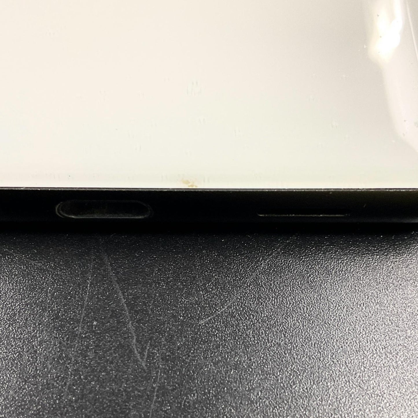 【全額返金保証】【最速発送】Google Pixel 6a 128GB chalk au GB17L 白ロム 動作確認済