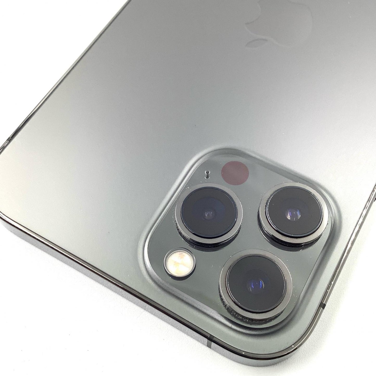 【全額返金保証】【最速発送】Apple iPhone iPhone 12 Pro Max 256GB グラファイト docomo 白ロム 動作確認済 73%