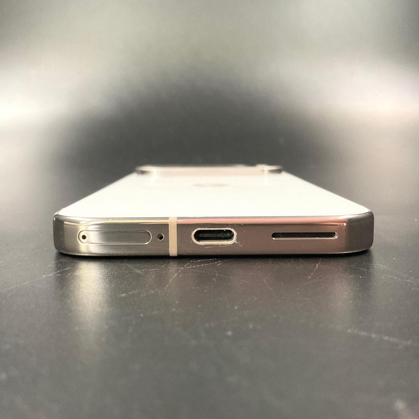 【全額返金保証】【最速発送】Google Pixel 9 Pro 128GB Porcelain au GWVK6 美品 動作確認済