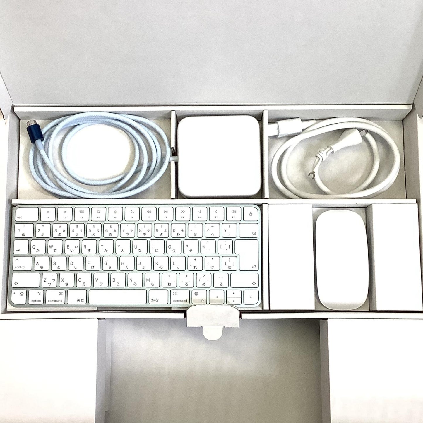 【全額返金保証】【最速発送】Apple iMac 24インチ M3 8コア 8GB SSD 256GB ブルー 超美品 動作確認済