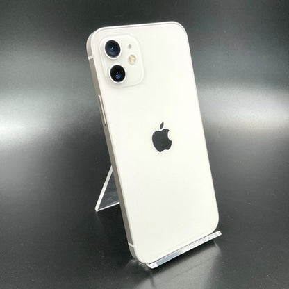 【全額返金保証】【最速発送】Apple iPhone iPhone 12 64GB ホワイト au 白ロム 動作確認済 85%