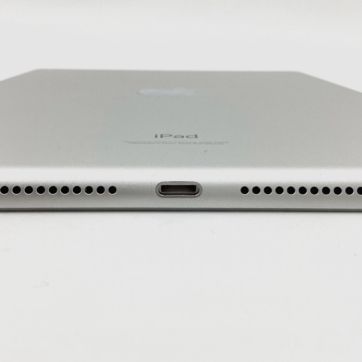 【全額返金保証】【最速発送】Apple iPad iPad 10.2インチ 第9世代 64GB シルバー Wi-Fi 動作確認済