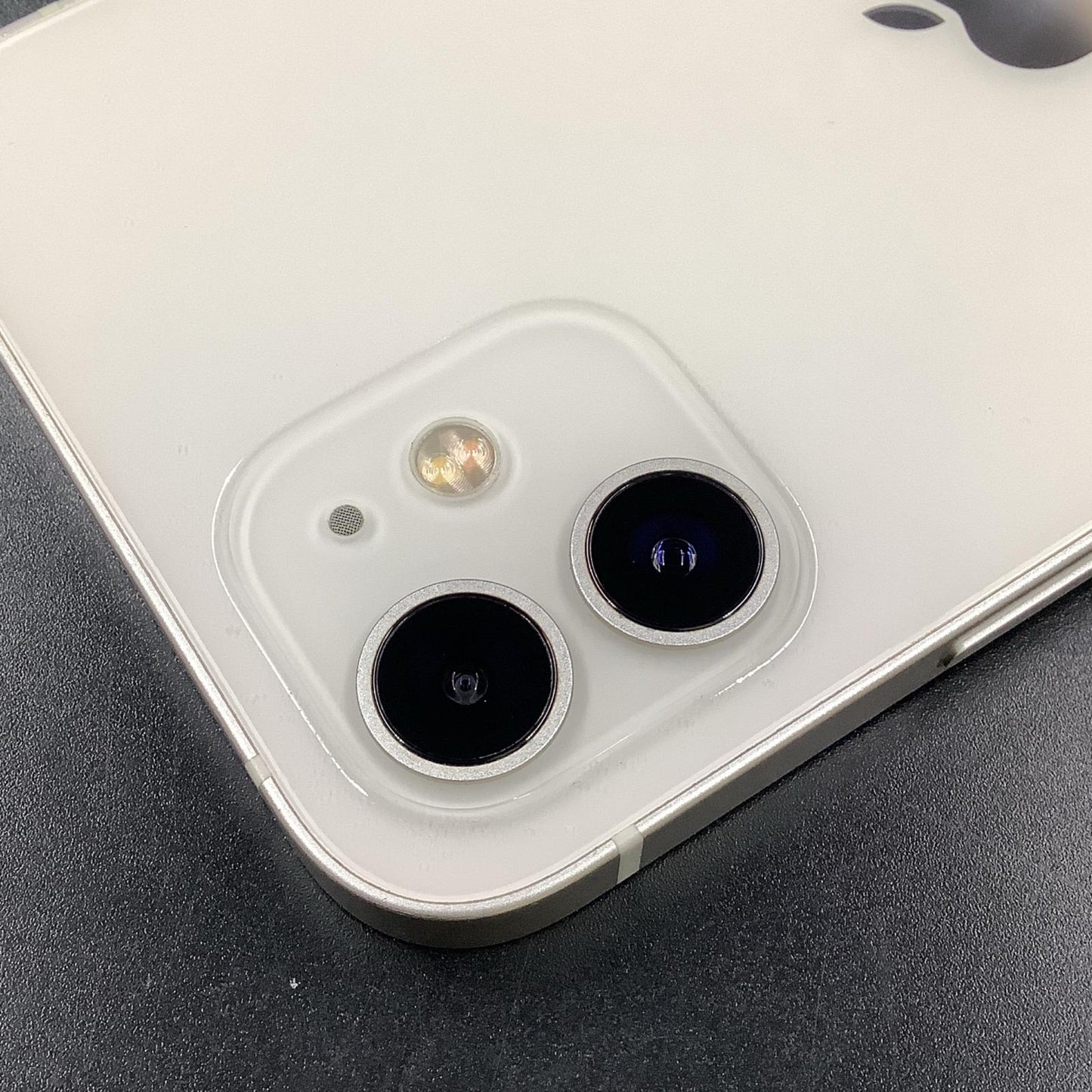 【最速発送】Apple iPhone iPhone 12 128GB ホワイト docomo 白ロム【難有】 83%