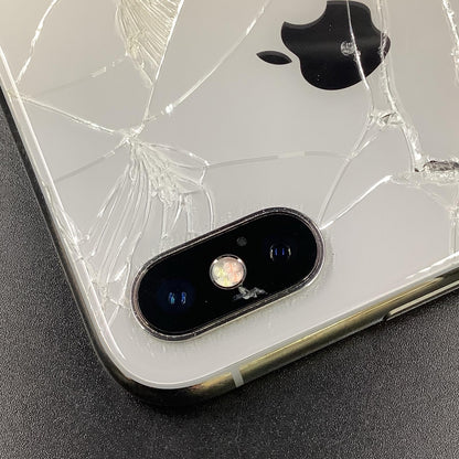 【最速発送】Apple iPhone iPhone X シルバー docomo 白ロム【難有】 73%