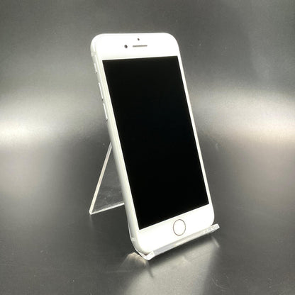 【全額返金保証】【最速発送】Apple iPhone iPhone 8 64GB シルバー au 白ロム 超美品 動作確認済 88%