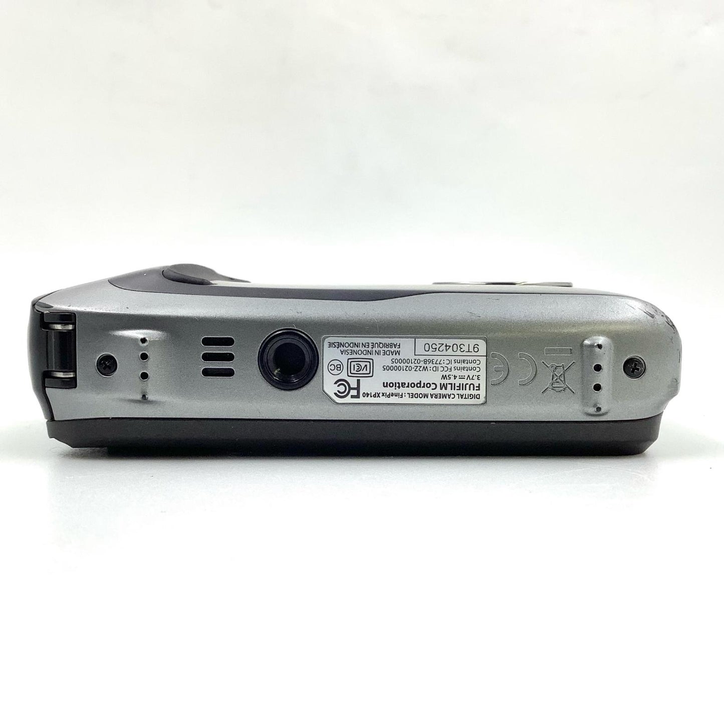【全額返金保証】【最速発送】FUJIFILM コンパクトデジタルカメラ FinePix XP140[ダークシルバー] 動作確認済