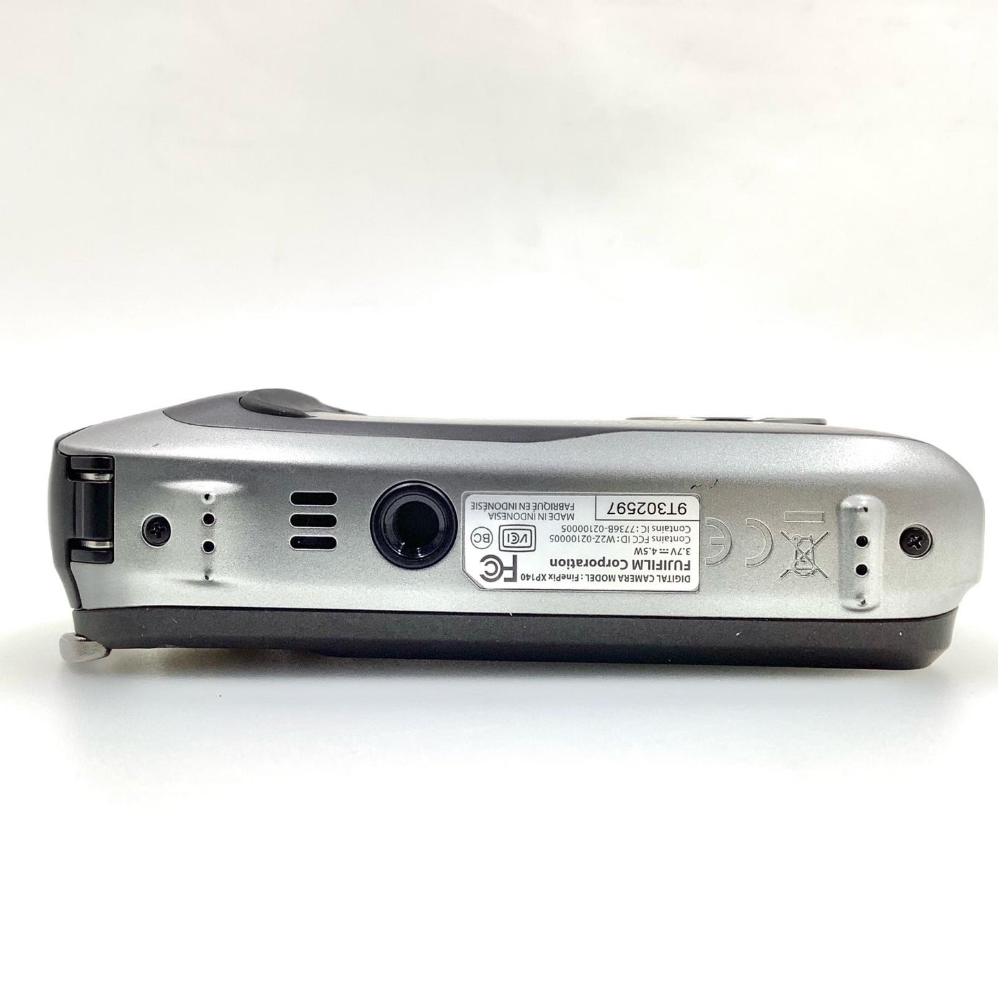 【全額返金保証】【最速発送】FUJIFILM コンパクトデジタルカメラ FinePix XP140[ダークシルバー] 動作確認済