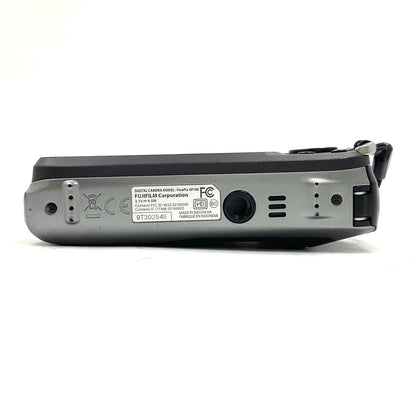 【全額返金保証】【最速発送】FUJIFILM コンパクトデジタルカメラ FinePix XP140[ダークシルバー] 動作確認済