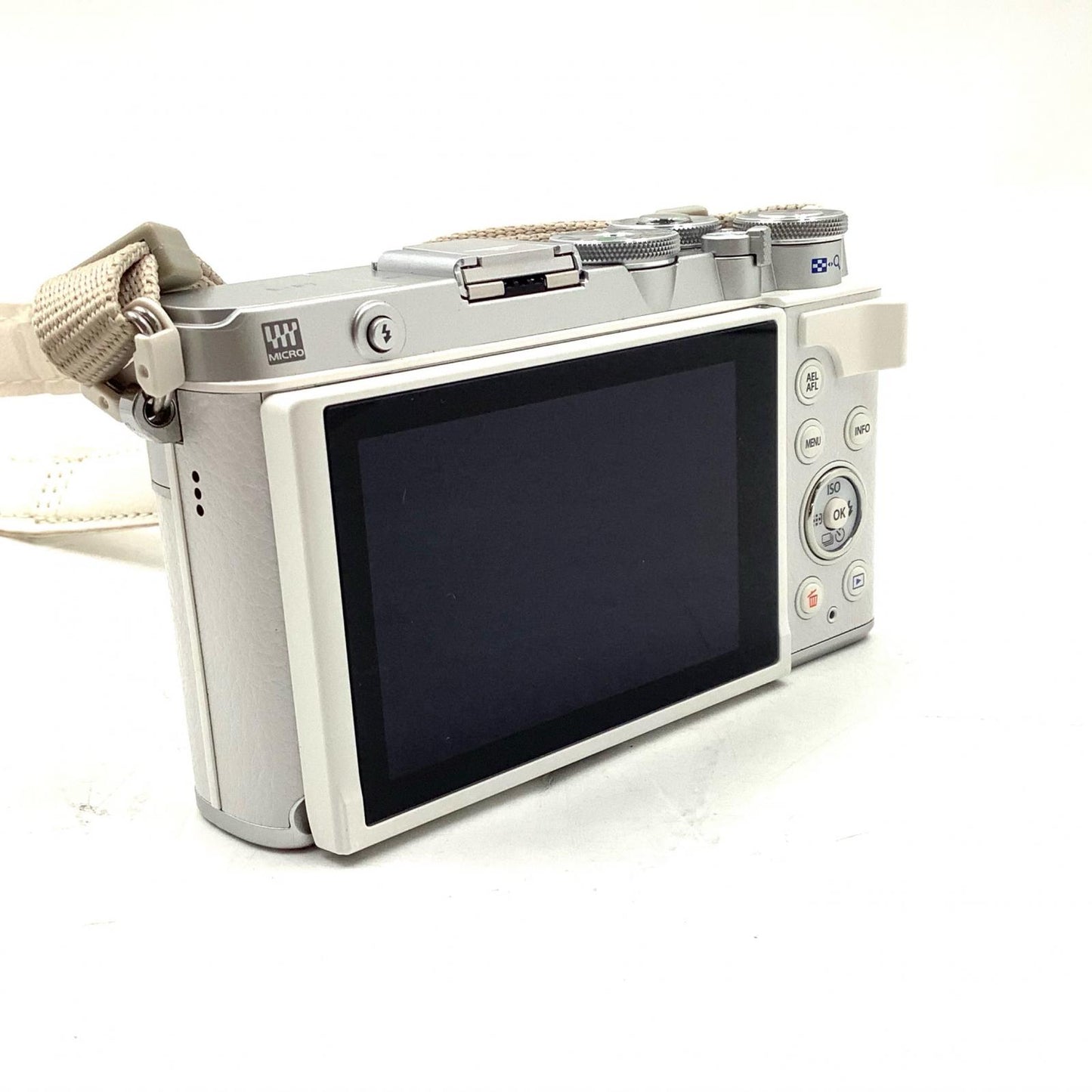 【全額返金保証】【最速発送】OLYMPUS デジタル一眼 PEN E-P7 EZダブルズームキット ホワイト 美品 動作確認済
