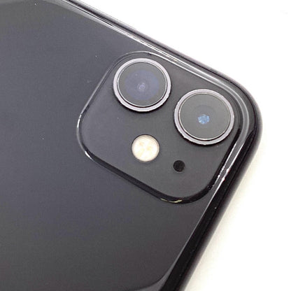 【全額返金保証】【最速発送】Apple iPhone iPhone 11 128GB ブラック docomo 白ロム 動作確認済 86%