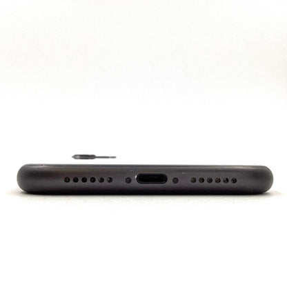 【全額返金保証】【最速発送】Apple iPhone iPhone 11 128GB ブラック docomo 白ロム 動作確認済 86%