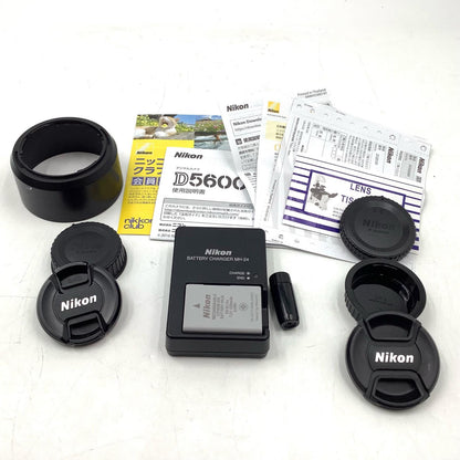 【全額返金保証】【最速発送】Nikon デジタル一眼 D5600 ダブルズームキット ブラック 美品 動作確認済