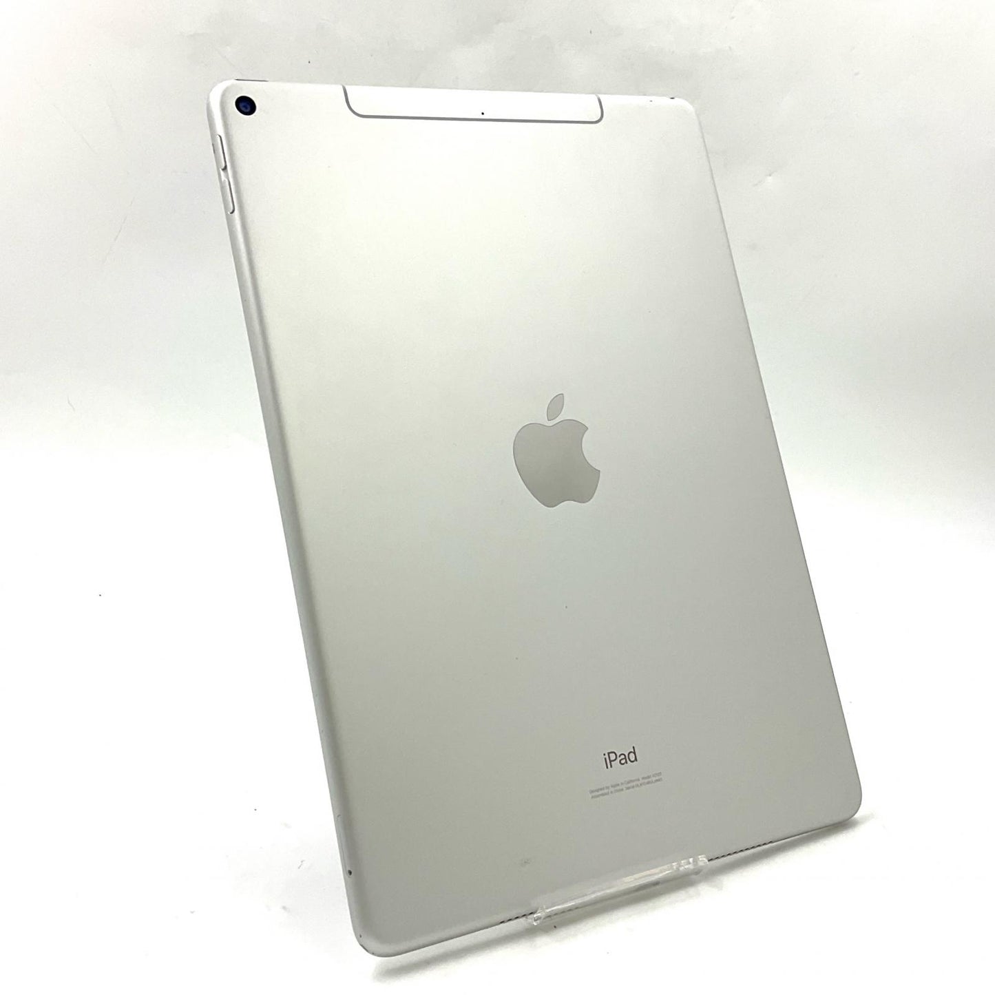 【全額返金保証】【最速発送】Apple iPad Air 10.5インチ 第3世代 64GB シルバー WiFi+Cellular docomo 白ロム 動作確認済