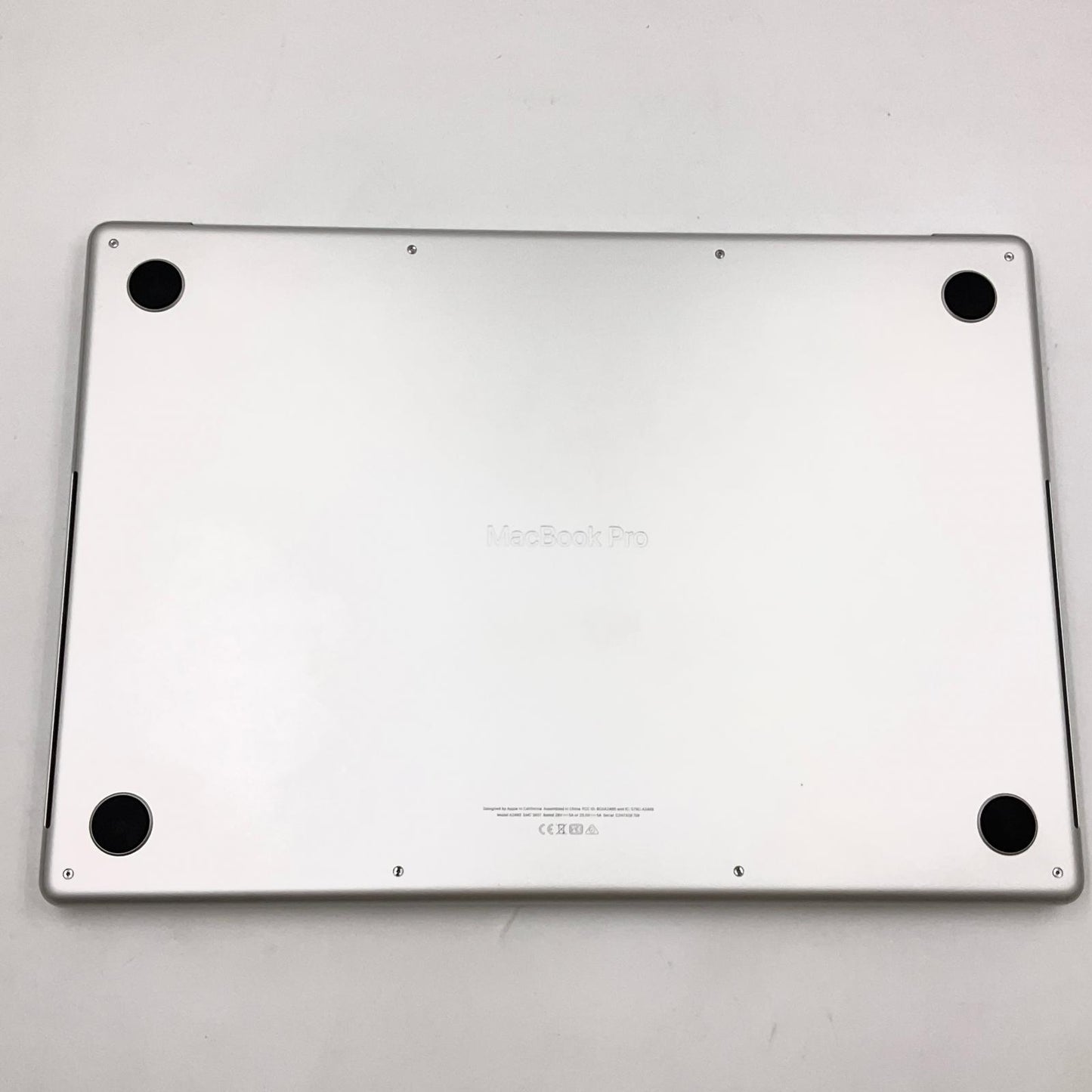 【全額返金保証】【最速発送】Apple MacBook Pro 16.2インチ 2021 Apple M1 Pro 16GB SSD 1TB シルバー 97% 動作確認済
