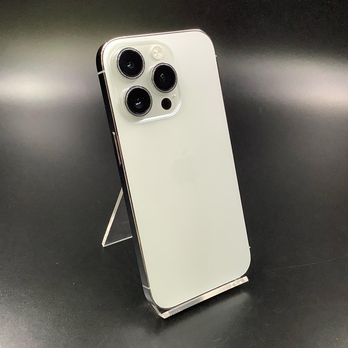 【全額返金保証】【最速発送】Apple iPhone iPhone 14 Pro 128GB シルバー docomo 白ロム 動作確認済 86%