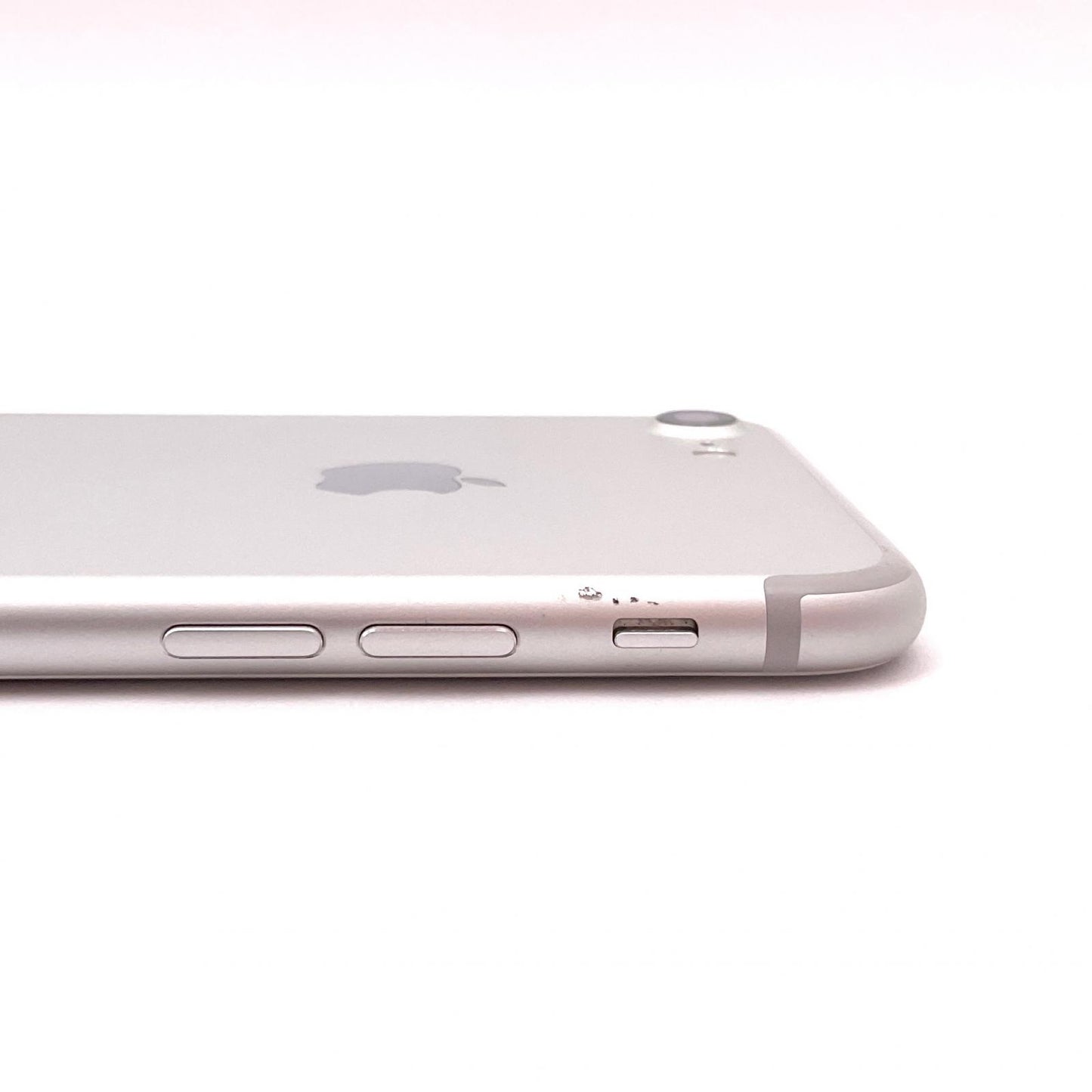 【全額返金保証】【最速発送】Apple iPhone iPhone 7 32GB シルバー Softbank 白ロム 動作確認済 85%