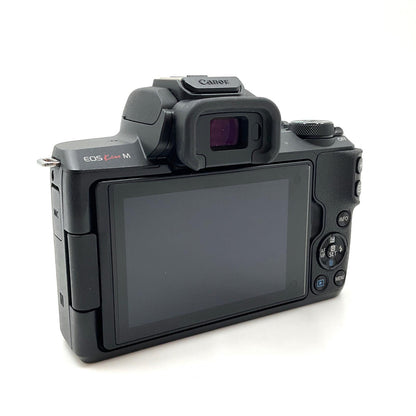 【全額返金保証】【最速発送】Canon デジタル一眼 EOS Kiss M ダブルレンズキット ブラック 美品 動作確認済