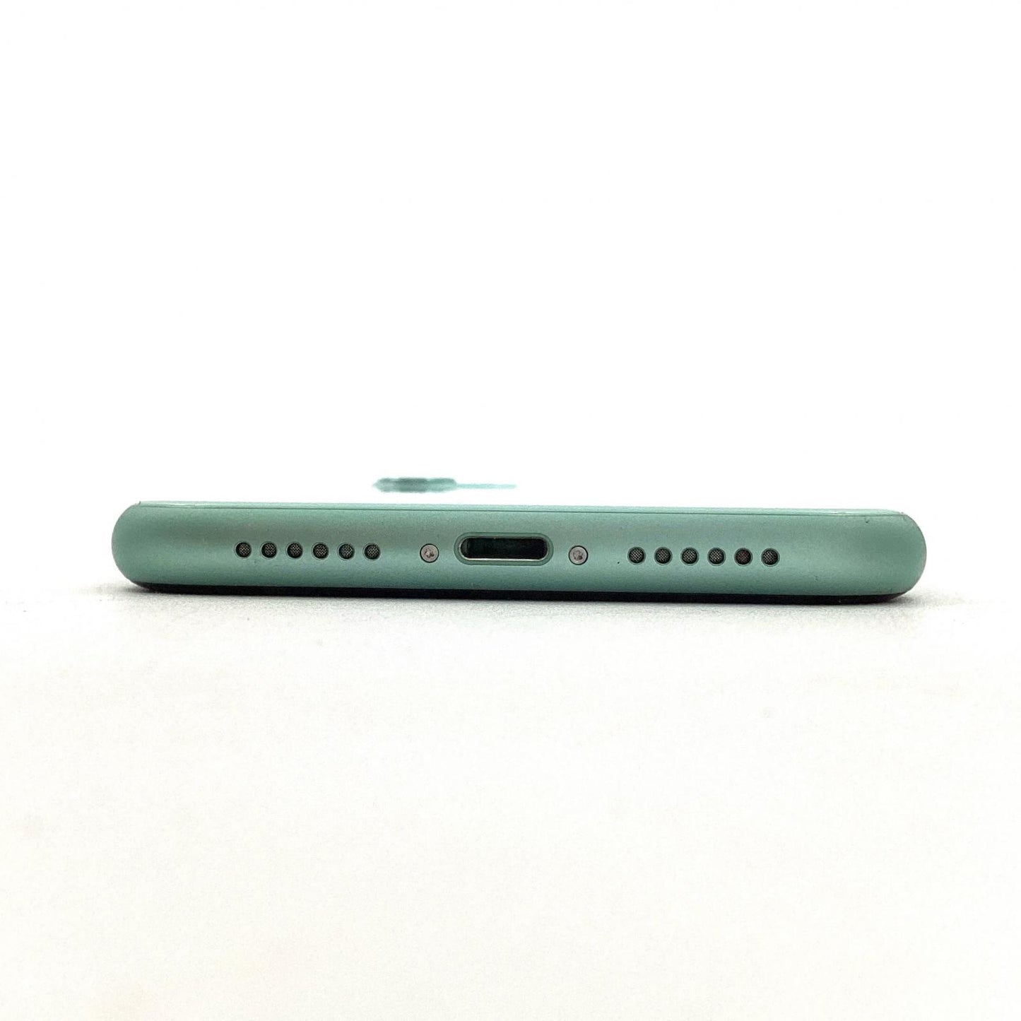 【全額返金保証】【最速発送】Apple iPhone iPhone 11 64GB グリーン Softbank 白ロム 動作確認済 83%