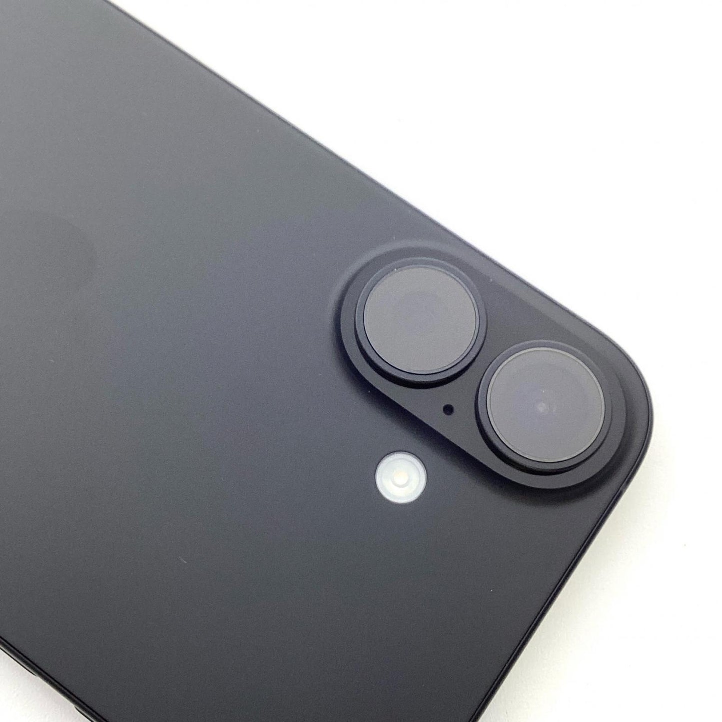 【全額返金保証】【最速発送】Apple iPhone iPhone 16 128GB ブラック Softbank 超美品 動作確認済