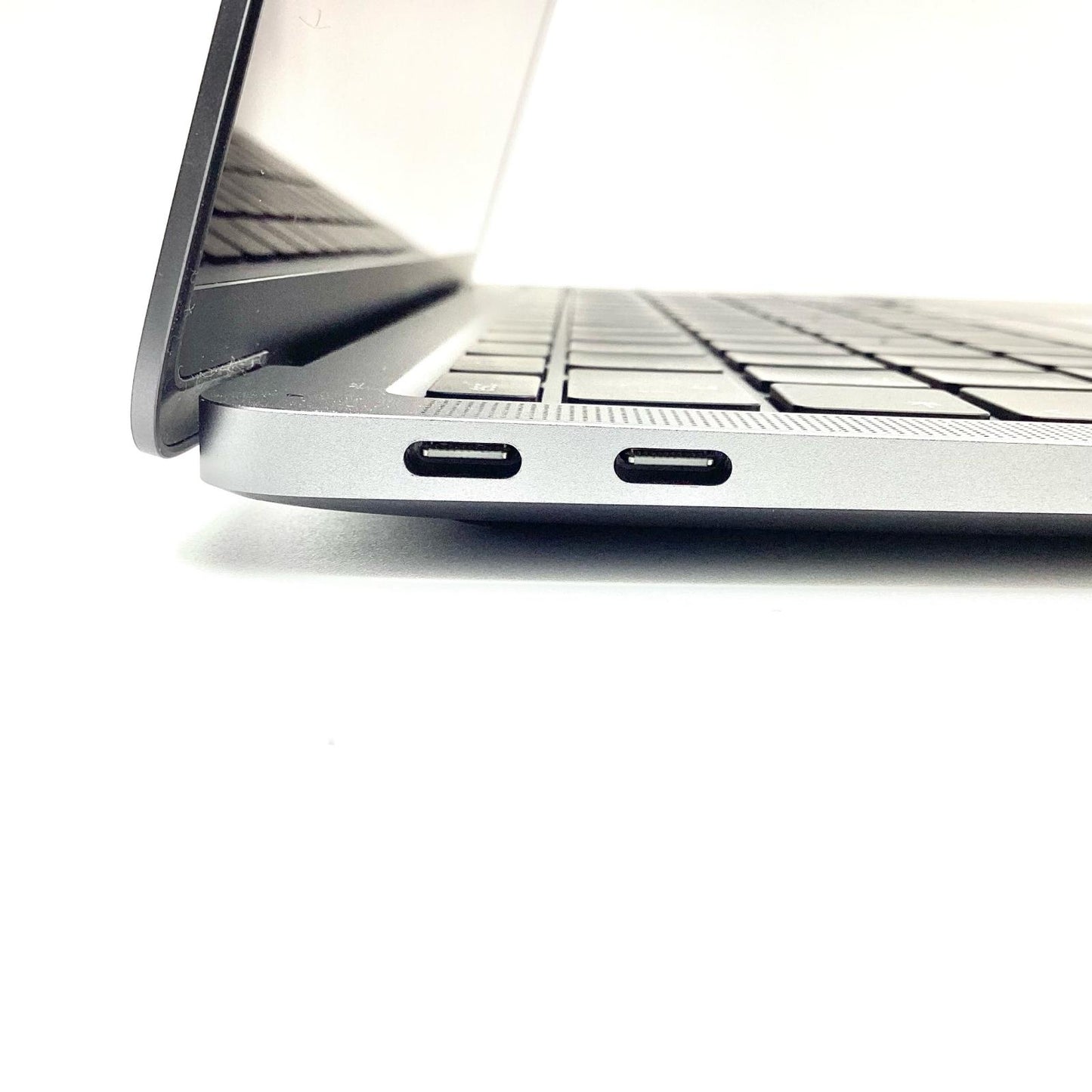 【全額返金保証】【最速発送】Apple MacBook Air 13.3インチ 2020 Apple M1 8GB SSD 256GB スペースグレイ 100% 動作確認済