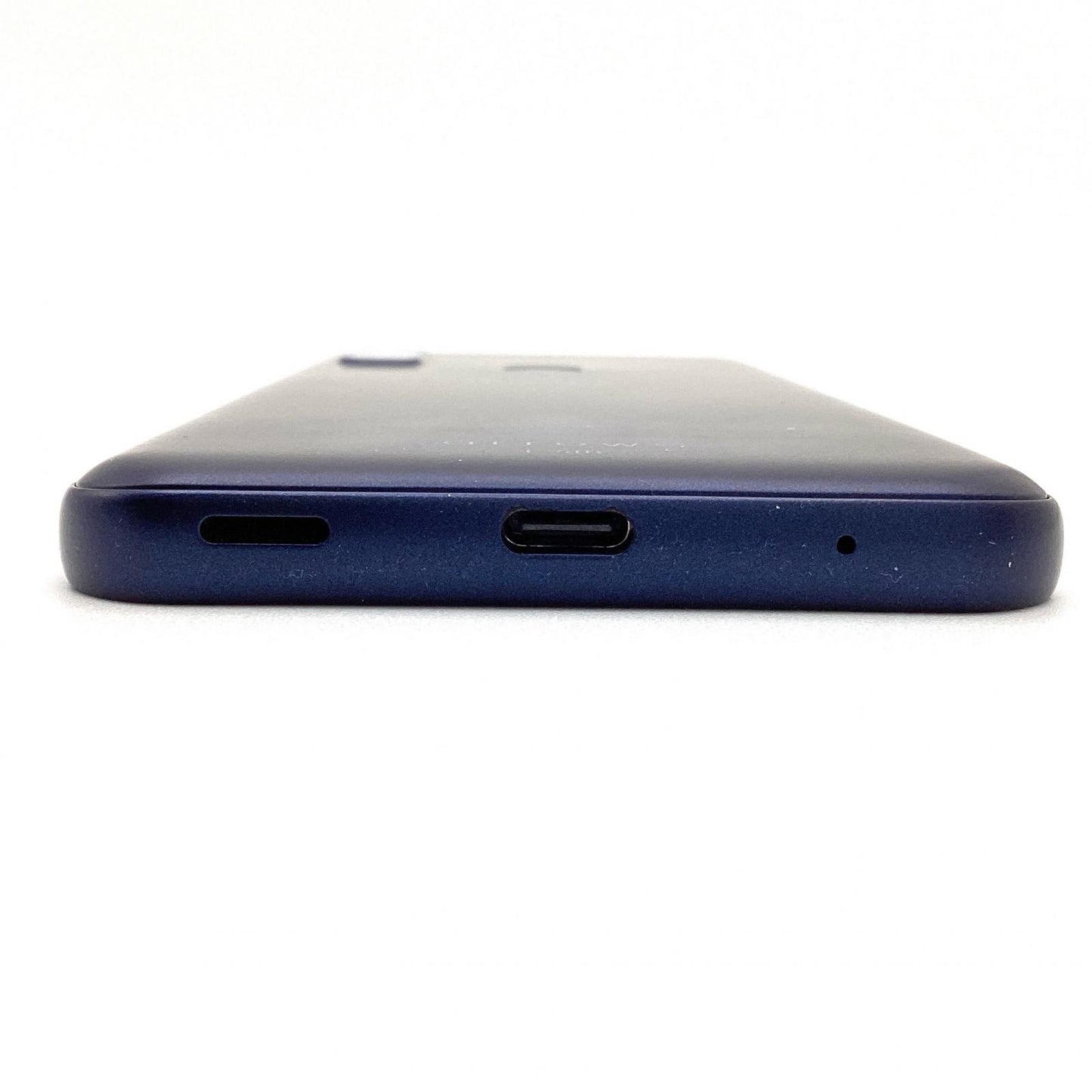 【全額返金保証】【最速発送】富士通 arrows We 64GB ネイビー docomo F-51B 白ロム 美品 動作確認済