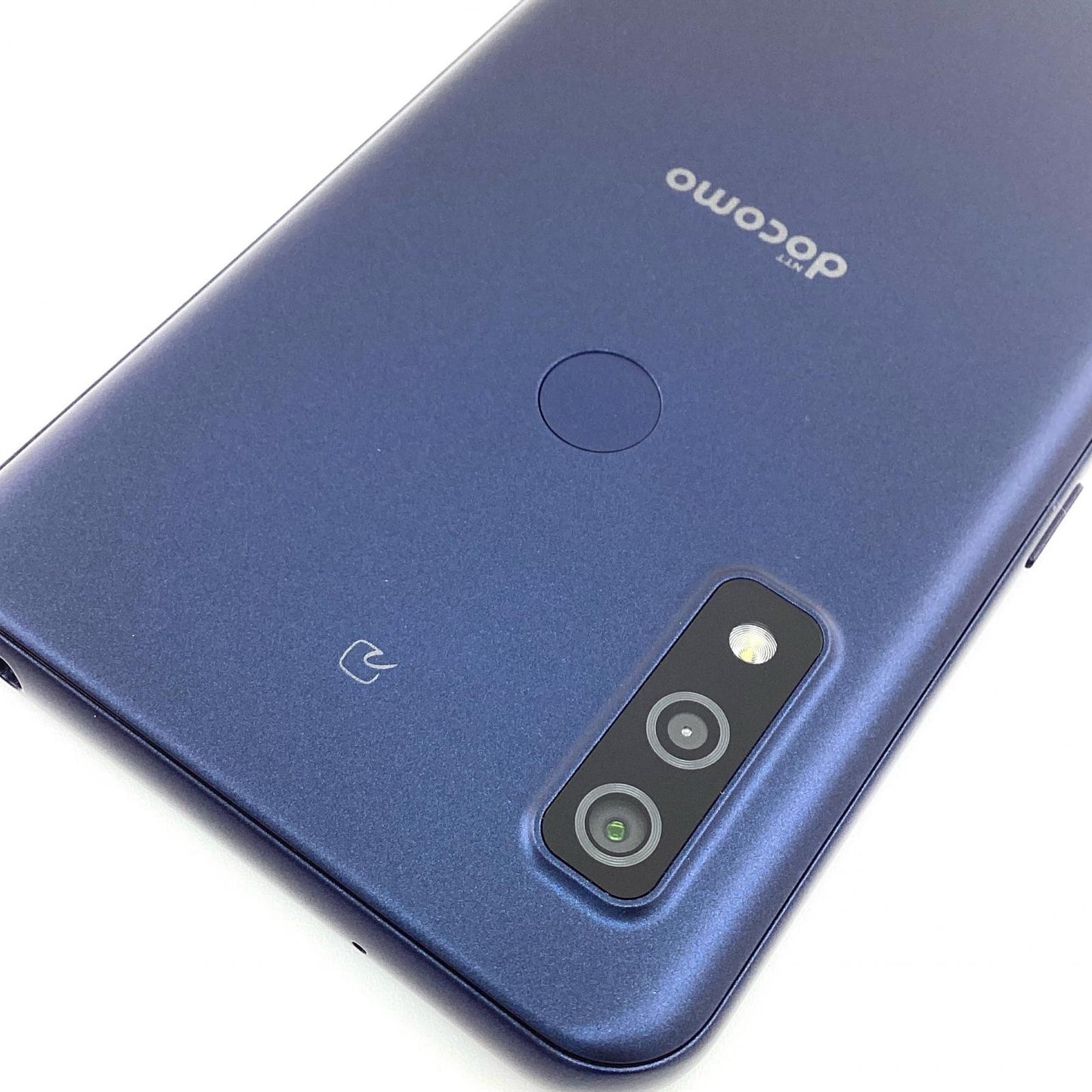 【全額返金保証】【最速発送】富士通 arrows We 64GB ネイビー docomo F-51B 白ロム 超美品 動作確認済