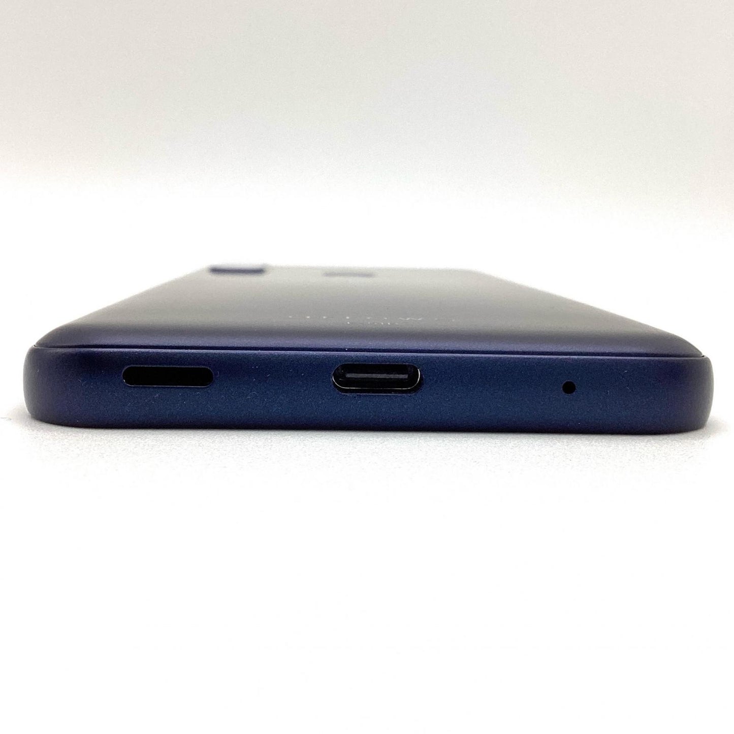 【全額返金保証】【最速発送】富士通 arrows We 64GB ネイビー docomo F-51B 白ロム 超美品 動作確認済