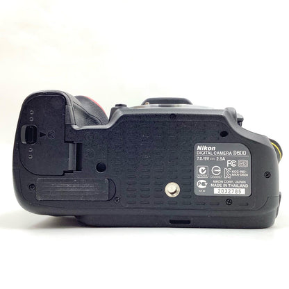 【全額返金保証】【最速発送】Nikon デジタル一眼 D600 ボディ ブラック 動作確認済