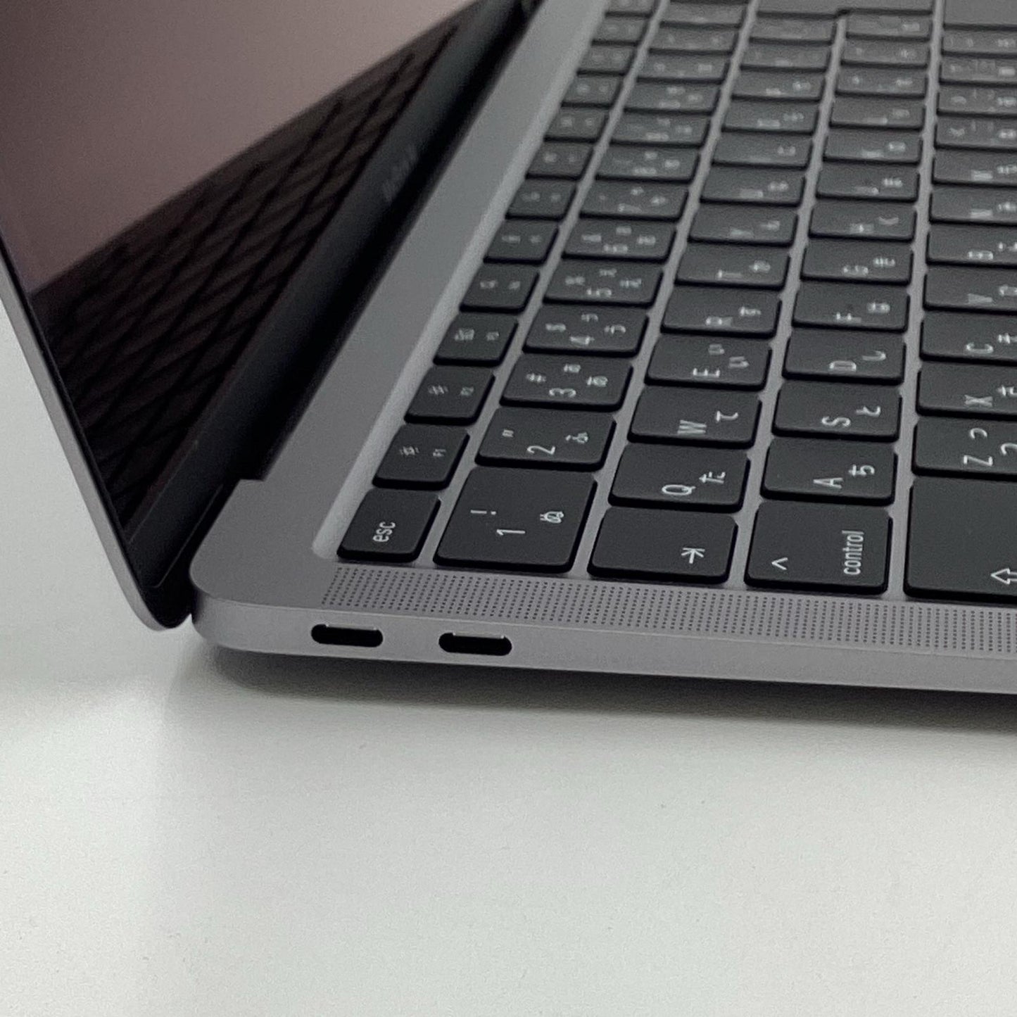【全額返金保証】【最速発送】Apple MacBook Air 13.3インチ 2020 Apple M1 8GB SSD 256GB スペースグレイ 85% 動作確認済
