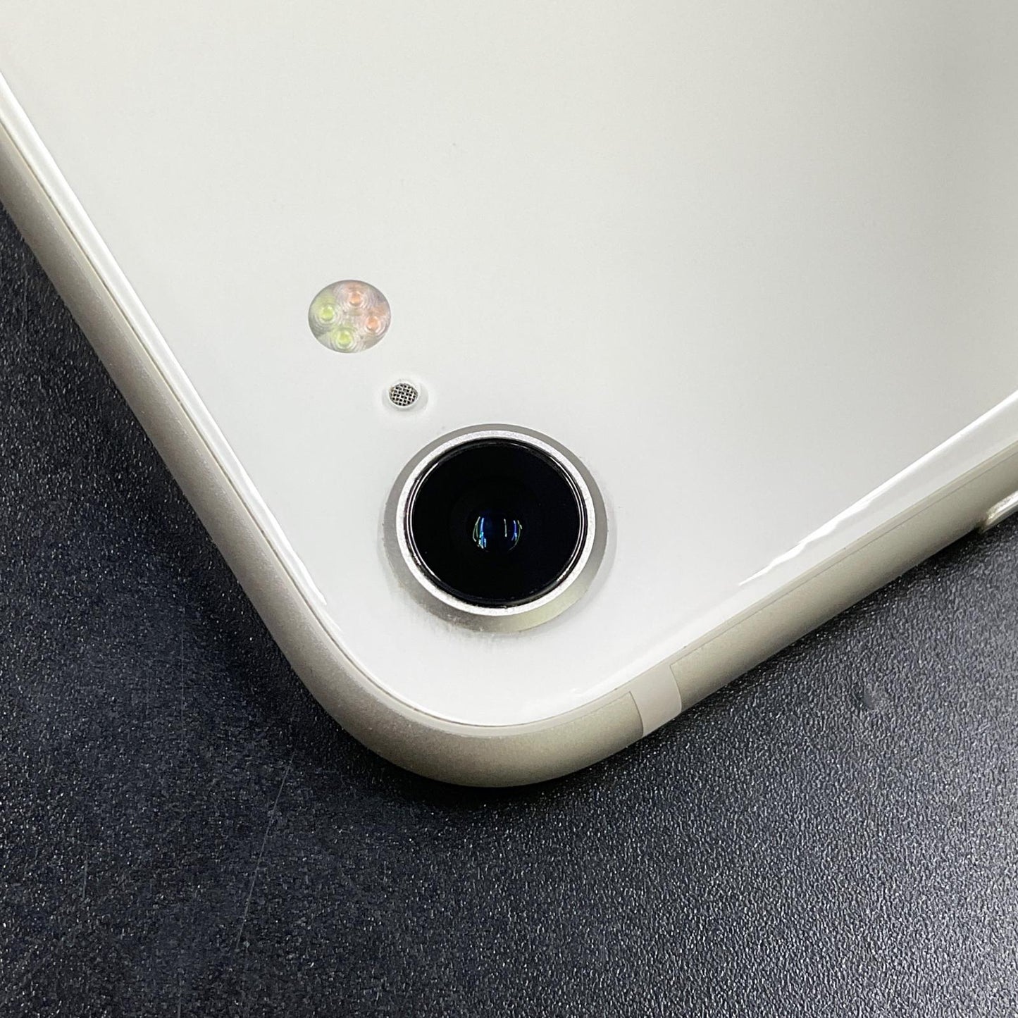 【全額返金保証】【最速発送】Apple iPhone iPhone SE（第3世代） 128GB スターライト SIMフリー 美品 動作確認済 78%