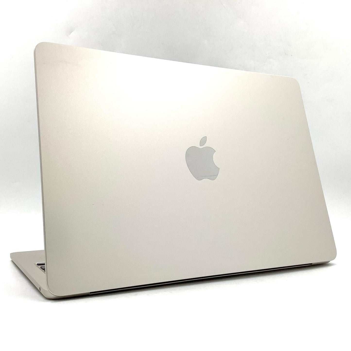 【全額返金保証】【最速発送】Apple MacBook Air 13.6インチ 2022 Apple M2 8GB SSD 256GB スターライト 93% 動作確認済